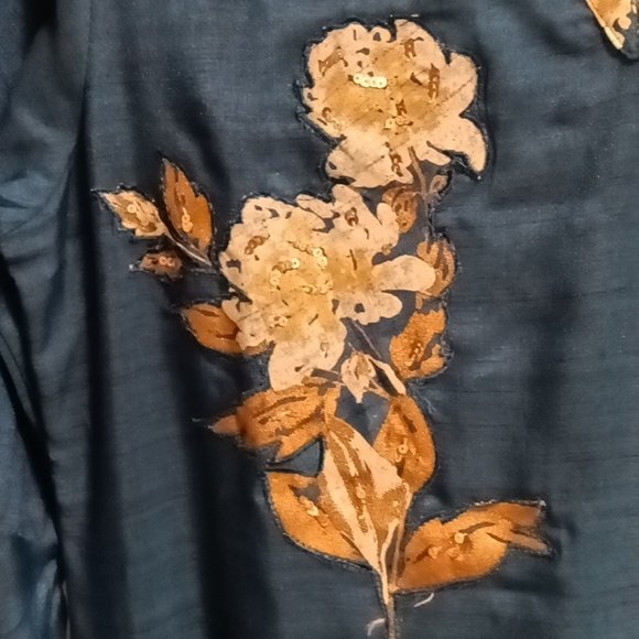 FINAL PRICE NWOT teal dress w tan floral embroidery & assymetrical sides/hem Med - Picture 13 of 16